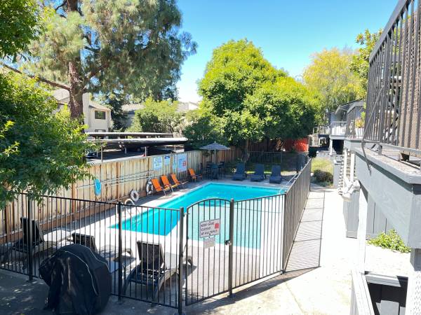 0BR/1BA Apartment on Union Ave · Campbell photo 5