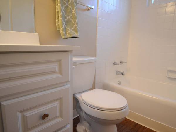 Apartments on E Homestead Rd · Santa Clara photo 5