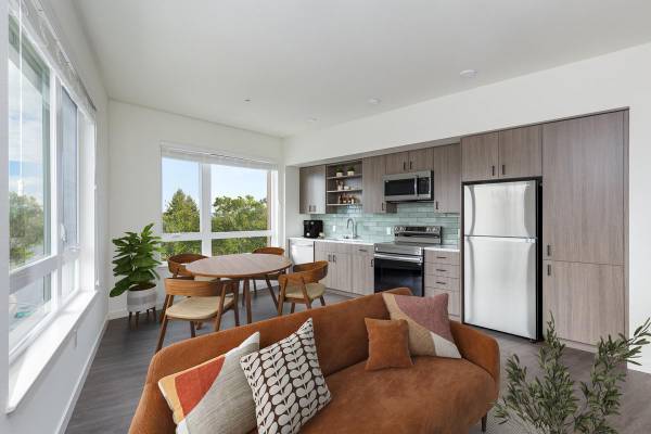 Apartments on Callan St. · San Leandro photo 4