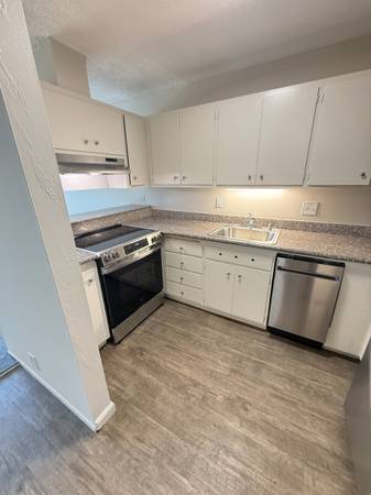 Otis Terrace Apartments photo 4