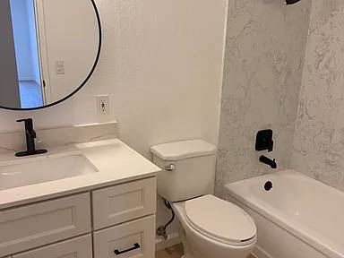 Jamie's Apartments photo 5