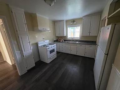 2BR/1BA Single Family House on Pressley St · Santa Rosa photo 5