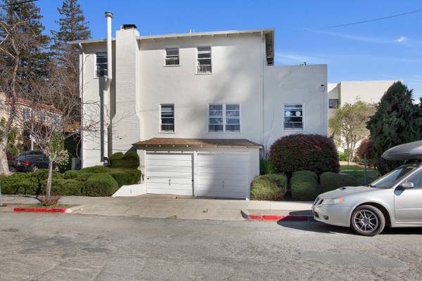 2BR/2BA Townhouse on Virginia Ave · Berkeley photo 3