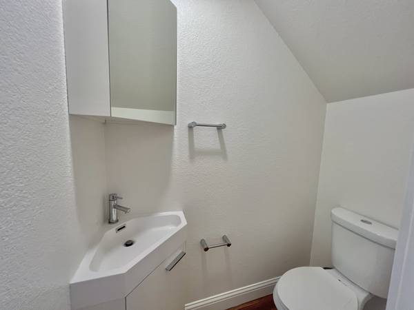 Bennett Valley Townhomes - Fully Renovated! photo 4