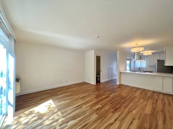 Bennett Valley Townhomes - Fully Renovated! photo 3