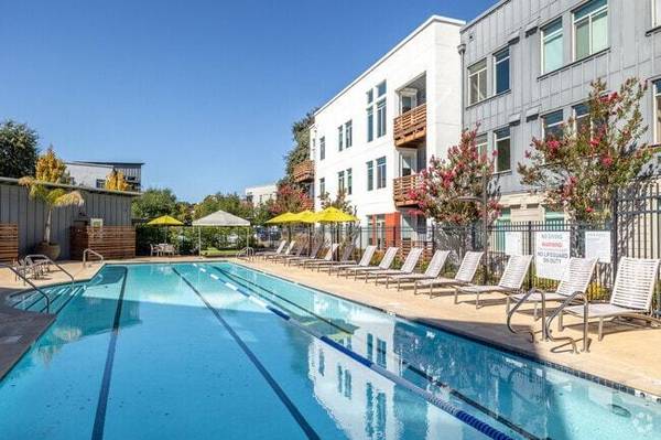 Apartments on Jennings Ave · Santa Rosa photo 2