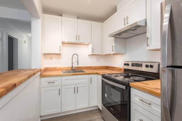 Apartments on Merrydale Rd1 · San Rafael
