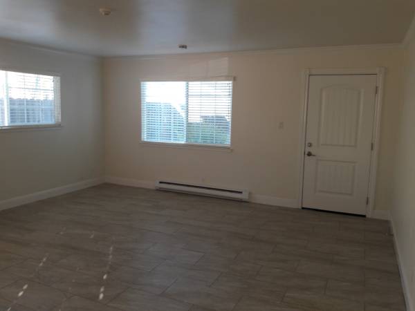 1BR/1BA Single Family House on Hendlety St. · Santa Rosa photo 3