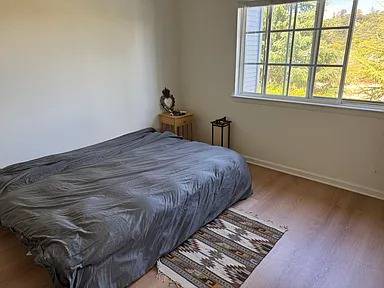 2BR/1BA Apartment on Mariners Cir · San Rafael photo 2