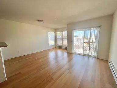 2BR/2BA Apartment on Wood St · San Francisco photo 4