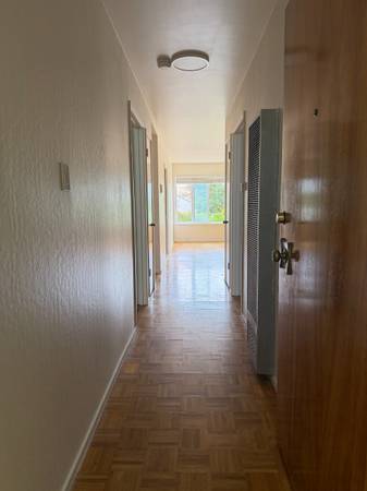 2BR/1BA Apartment · San Francisco photo 5
