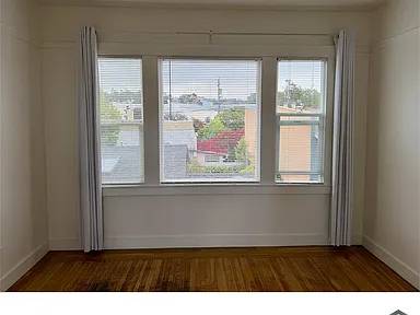 1BR/1BA Apartment on 55th St · Oakland photo 3