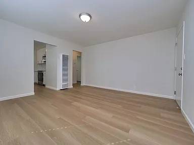 2BR/1BA Apartment on 150th Ave · San Leandro photo 4