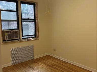 2BR/1BA Apartment · San Francisco photo 4