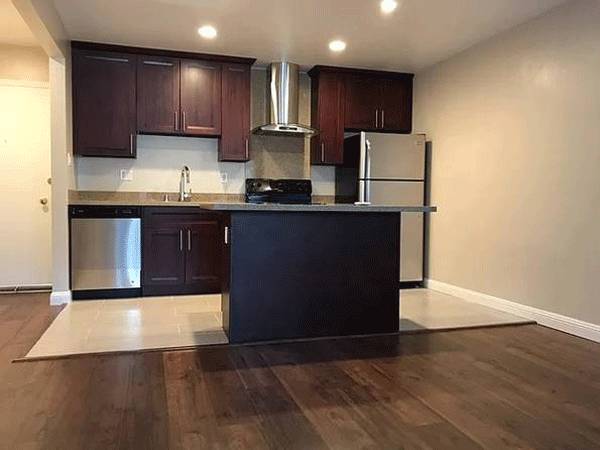 1BR/1BA Apartment on Garden Ct · Belmont photo 5