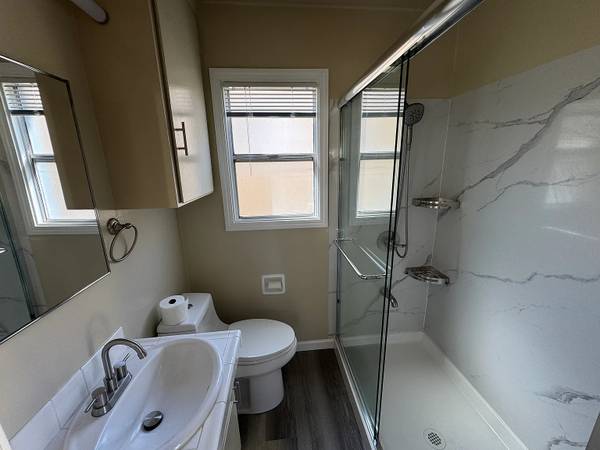 1BR/1BA Duplex on 61st St · Emeryville photo 4
