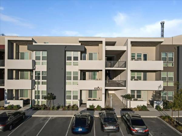 1BR/1BA Condo on Wildflower Station Pl · Antioch photo 5