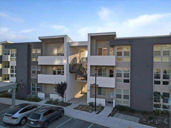1BR/1BA Condo on Wildflower Station Pl · Antioch photo 2