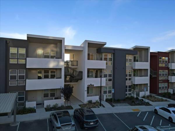 1BR/1BA Condo on Wildflower Station Pl · Antioch photo 3