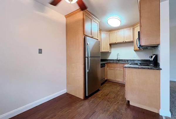 Laurel Heights photo 3