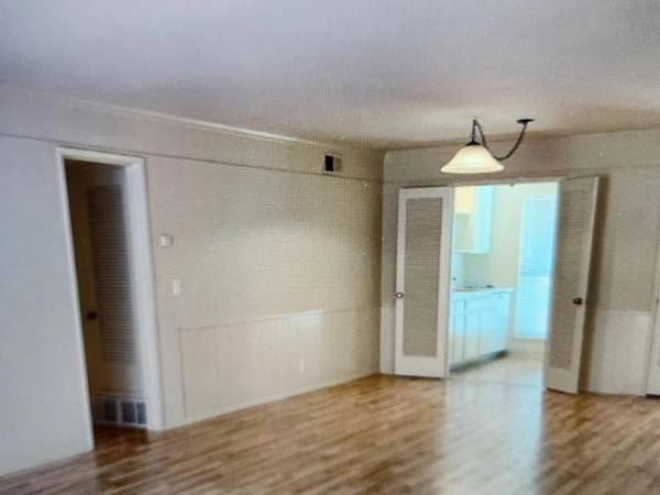 1BR/1BA Apartment · Mountain View photo 4