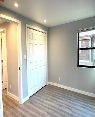 Beautifully Furnished 2 Bedroom Cottage With Private Patio photo 5