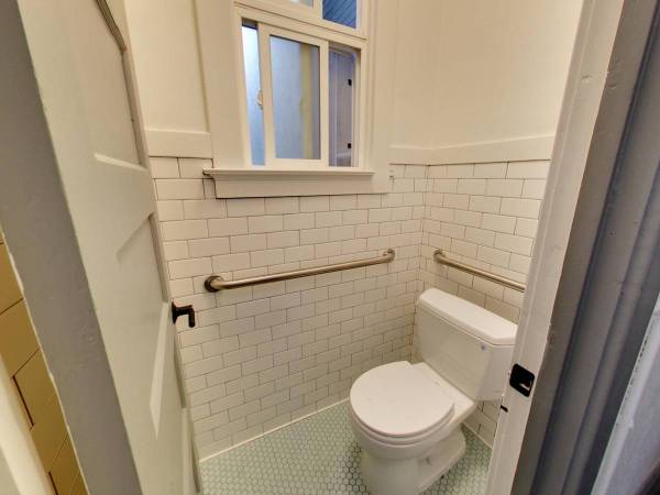 1BR/1BA Apartment · San Francisco photo 5