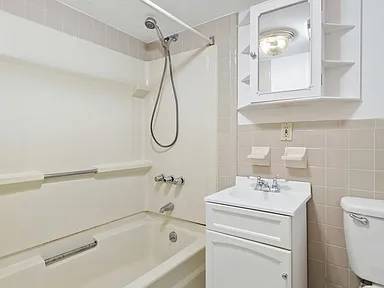 1BR/1BA Condo on Mission St · San Francisco photo 4