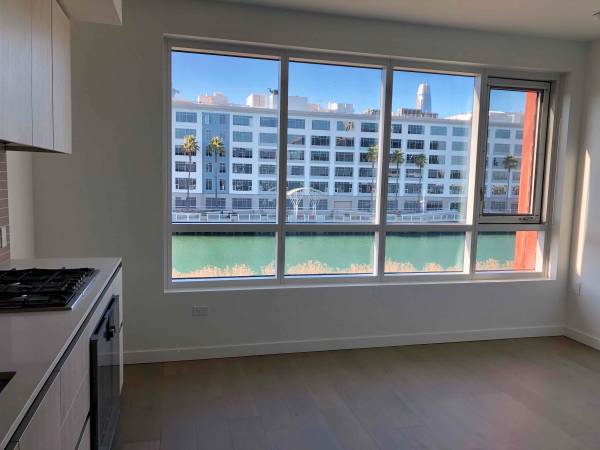 Apartments on Channel St · San Francisco photo 4