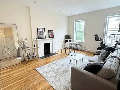 1BR/1BA Apartment · Queens Village photo 2