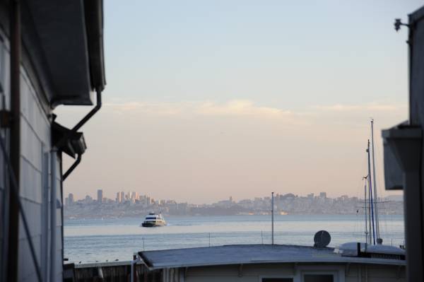 1BR/1BA Apartment on Main St · Belvedere Tiburon photo 4