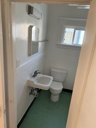 1BR/1BA Apartment · Berkeley photo 5