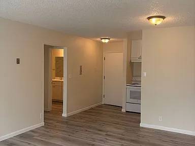3bd/2ba - Charming Updated Rose Garden Home Near The Alameda photo 2