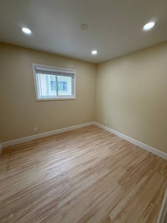 2BR/1BA Apartment on Esplanade Ave · Daly City photo 5