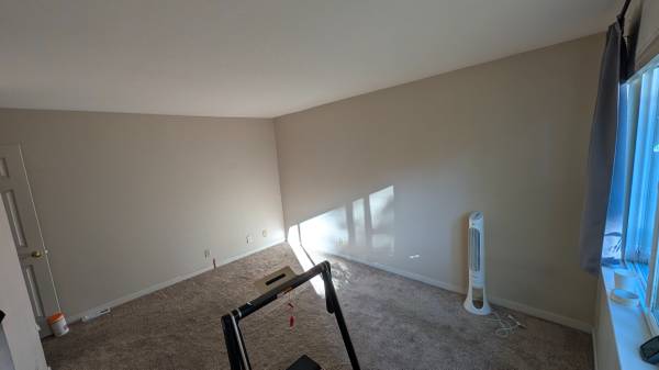 2BR/1BA Apartment · Emeryville photo 3