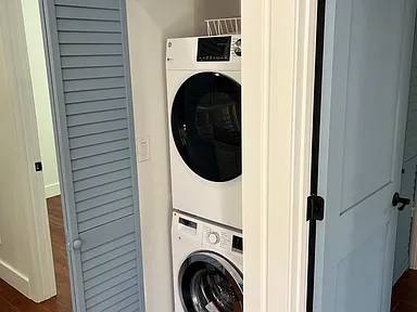 1BR/1BA Apartment · Oakland photo 3