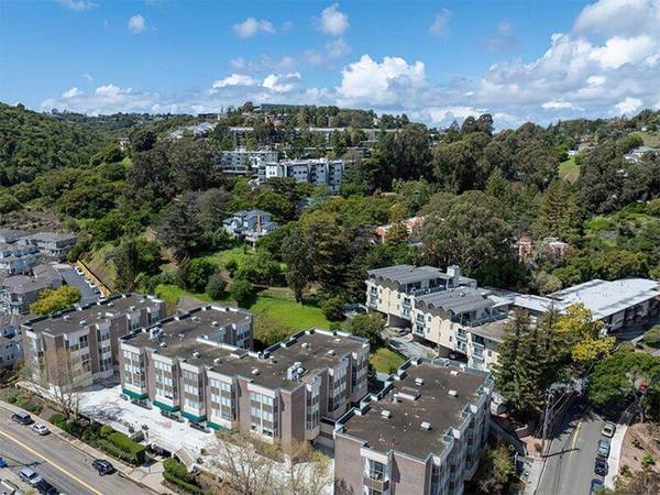 Bonnie Brae Terrace, A 62+ Community photo 5