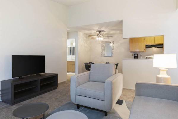 Apartments on Del Monte Avenue · Morgan Hill photo 3