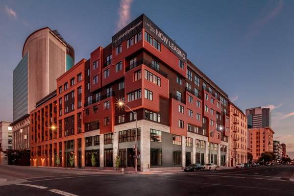 Apartments on 16th Street · Oakland photo 4