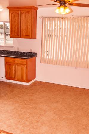 1248 Brookfield Ave Sunnyvale, CA 94087 photo 3