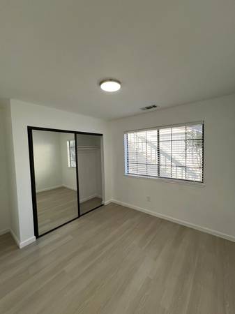 2BR/2BA Condo on Agree Terrace · Fremont photo 3