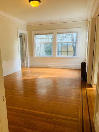 1BR/1BA Apartment on Grand Avenue Near Parkview Terrace · Oakland photo 2