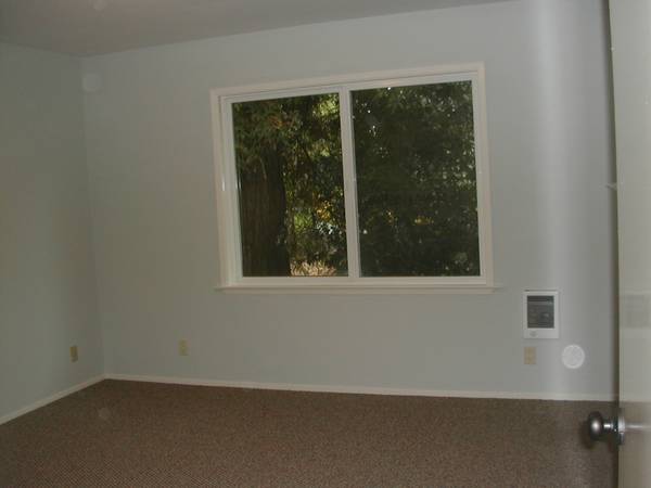 2BR/2BA Condo · Berkeley photo 4