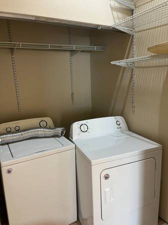 3BR/2BA Condo on Caldecott Lane · Oakland photo 5