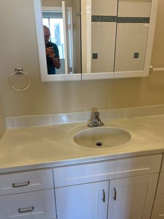 3BR/3BA Apartment on 65th Street · Oakland photo 5