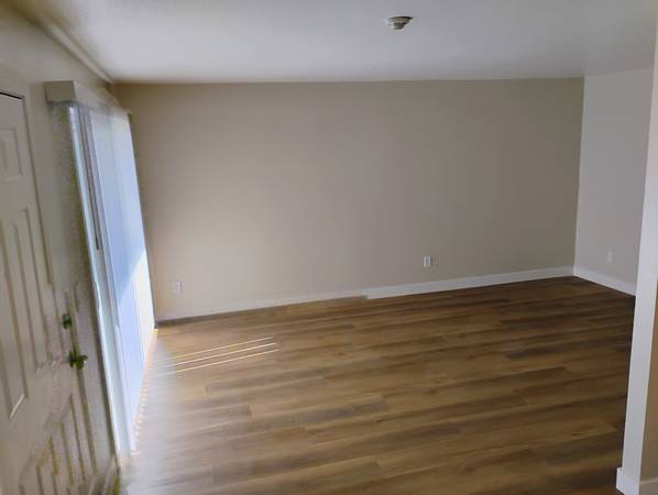 Apartments on Montecito Blvd. · Santa Rosa photo 4