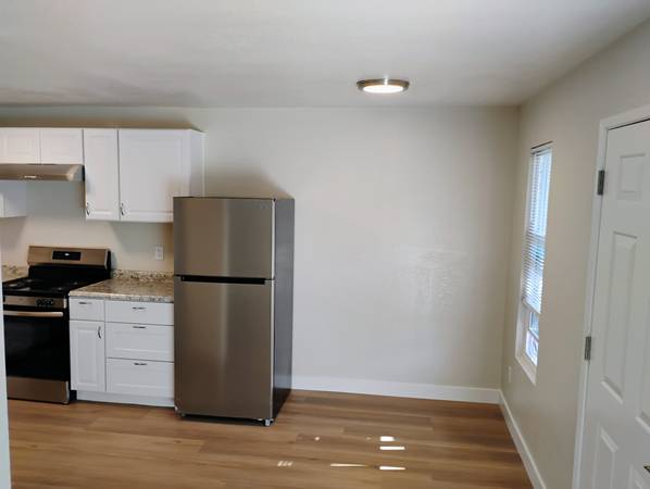 Apartments on Montecito Blvd. · Santa Rosa photo 3