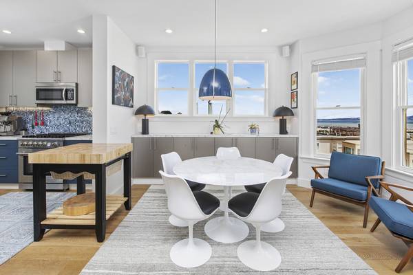 1BR/2BA Condo on Filbert · San Francisco photo 4