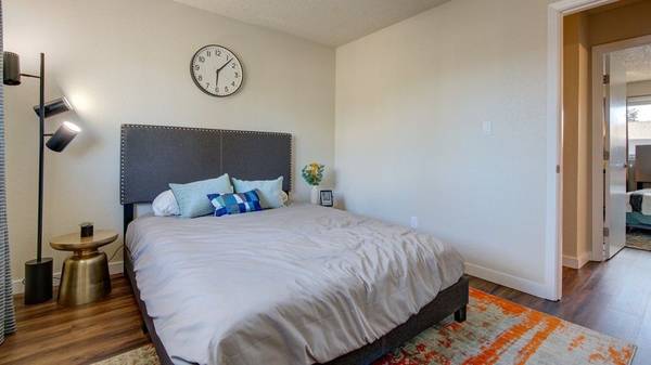 2BR/1BA Apartment · Fairfield photo 5