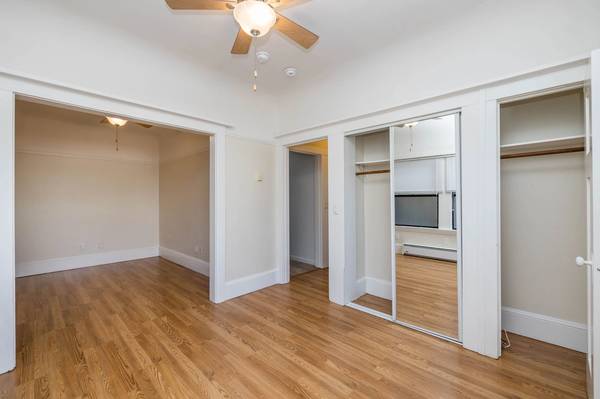 Apartments on 3rd Avenue · Oakland photo 3